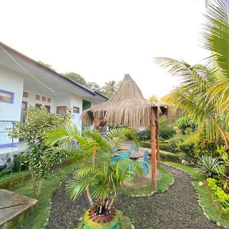 Mahoni Guest House Kelimutu Exterior foto