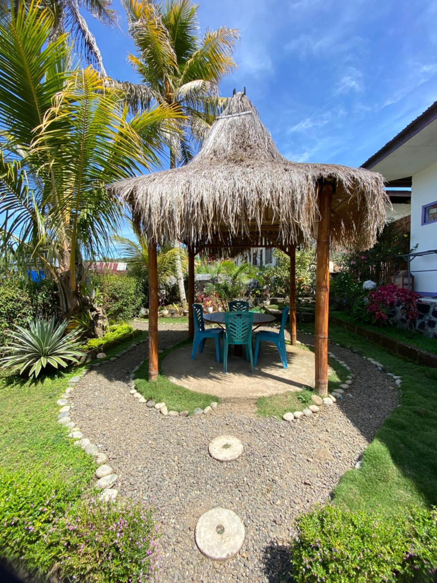 Mahoni Guest House Kelimutu Exterior foto